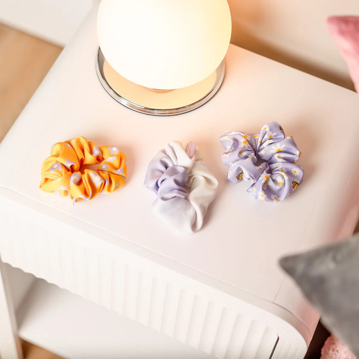 Set de 3 coleteros Bee Abeja | Legami